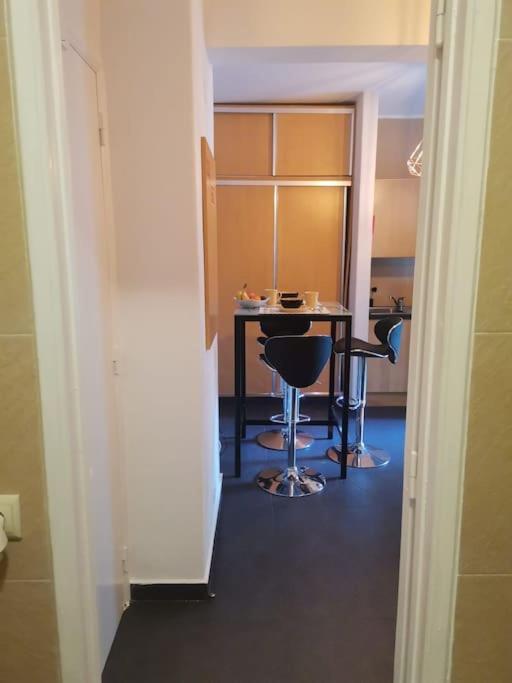 Appartamento Enjoy Lisboa! - Near Metro Amadora Esterno foto